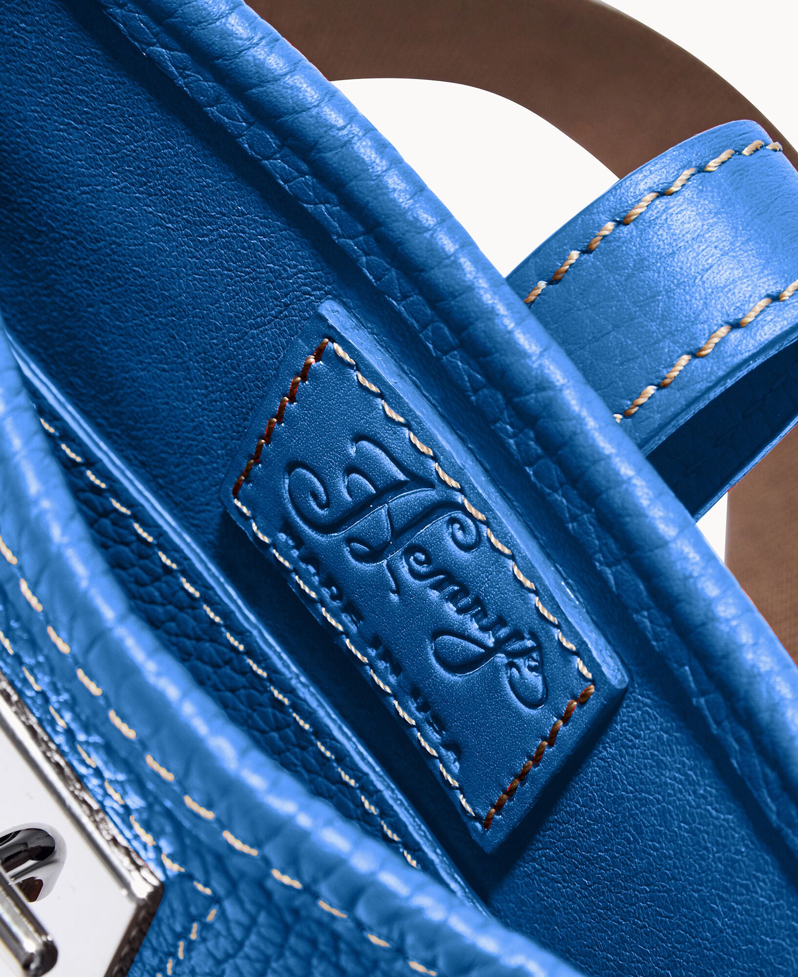 Henrys Mini Crossbody - Image 12