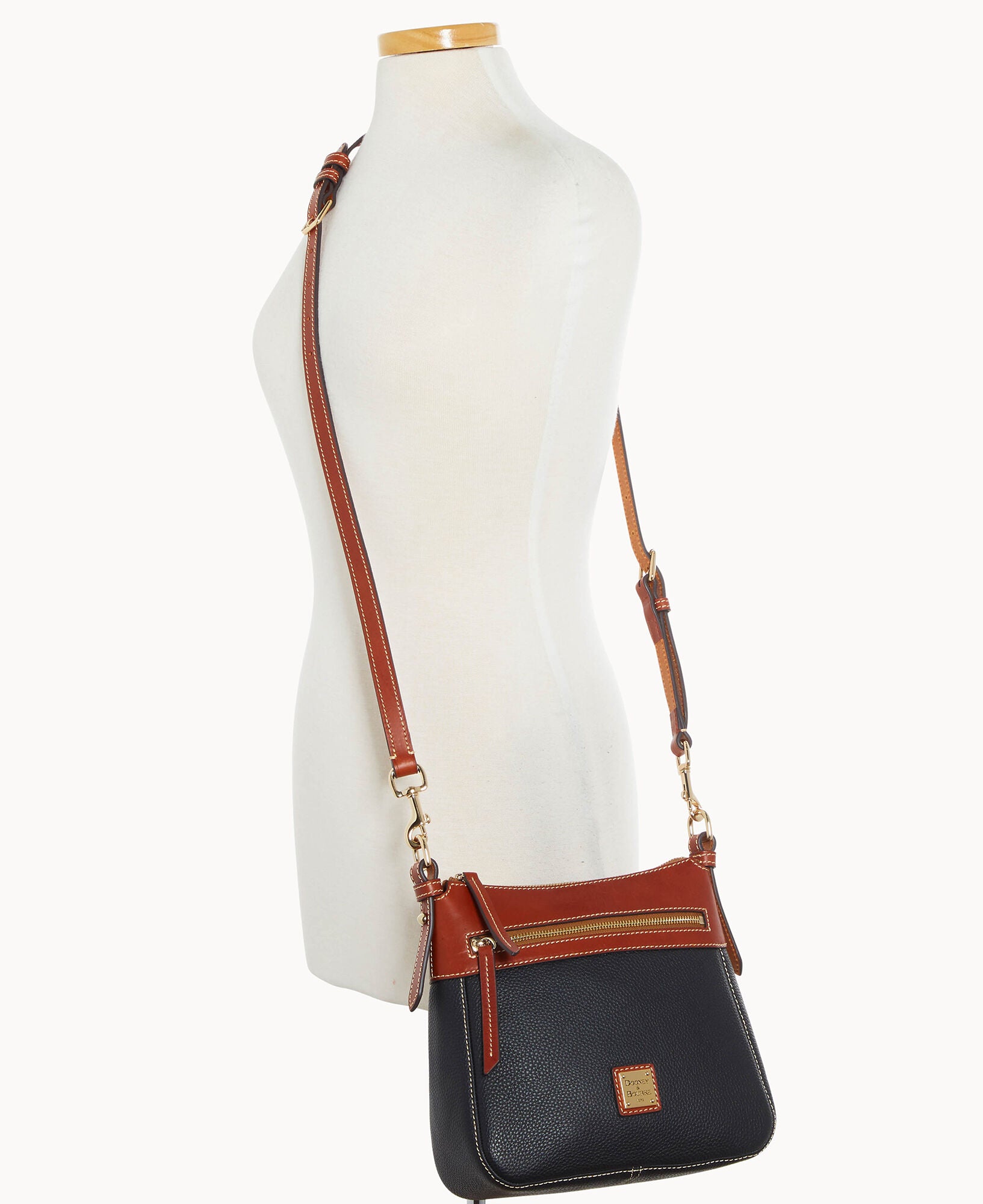 Pebble Grain Crossbody 25 - Image 24