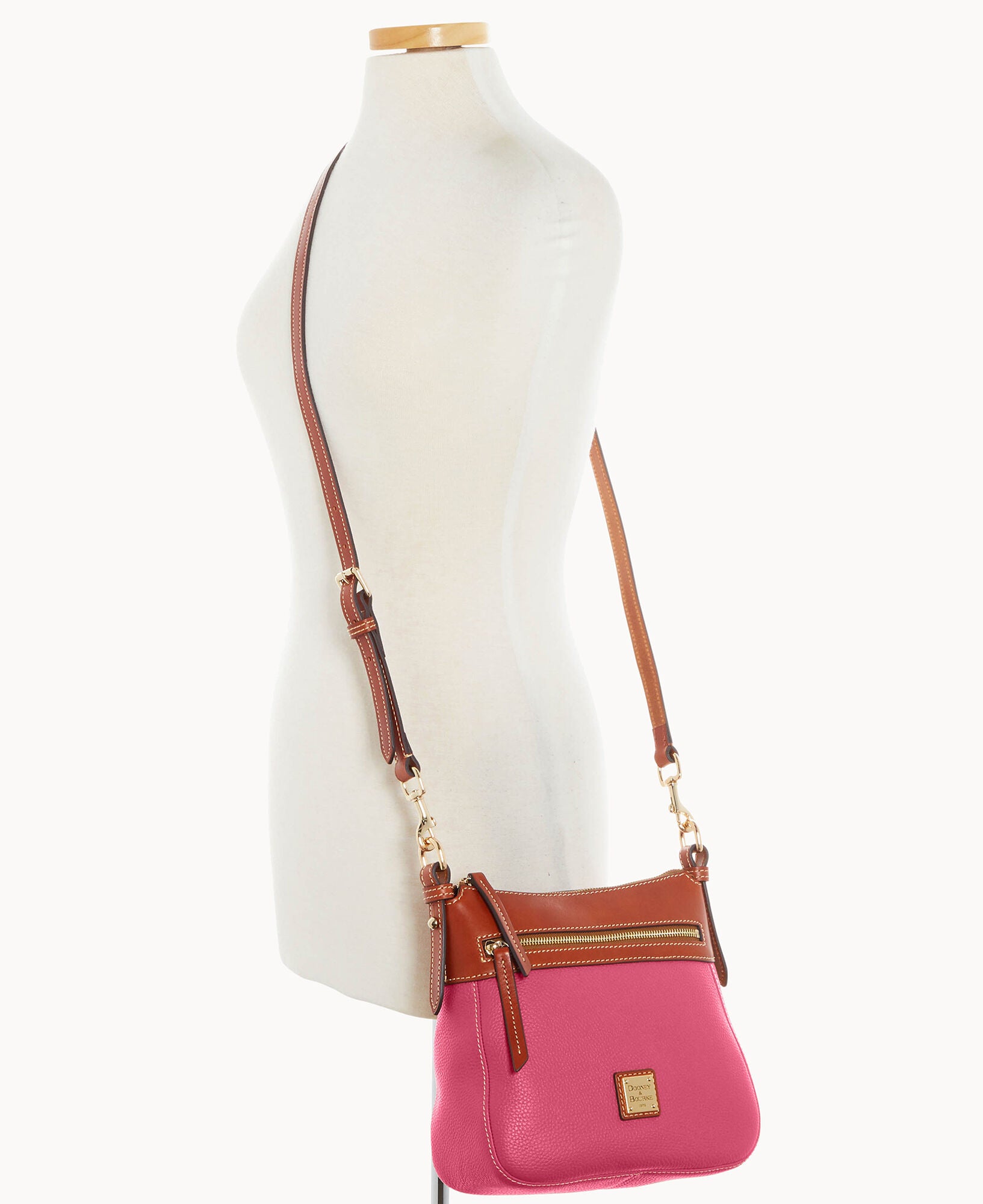 Pebble Grain Crossbody 25 - Image 16
