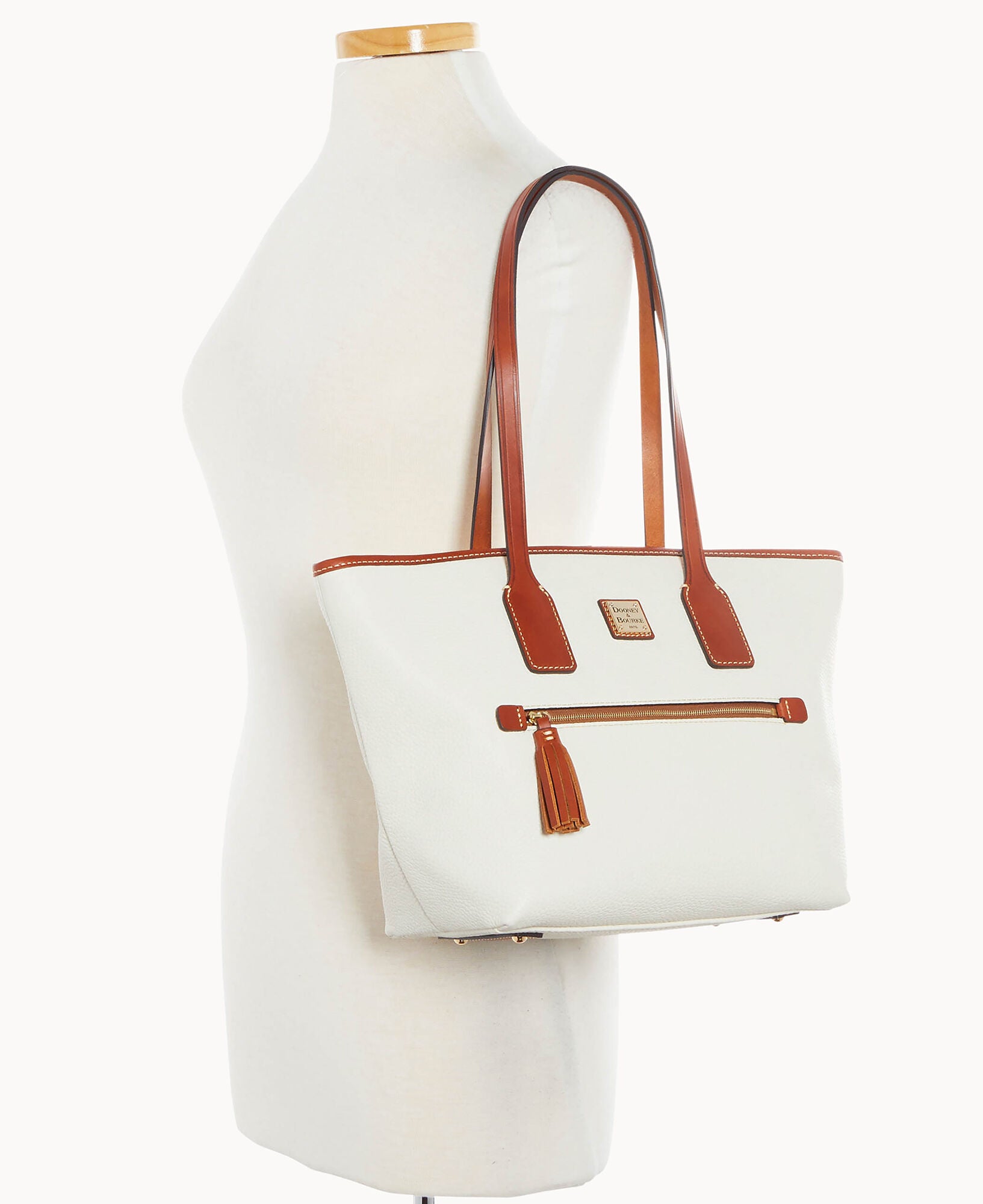 Pebble Grain Small Tote - Image 24