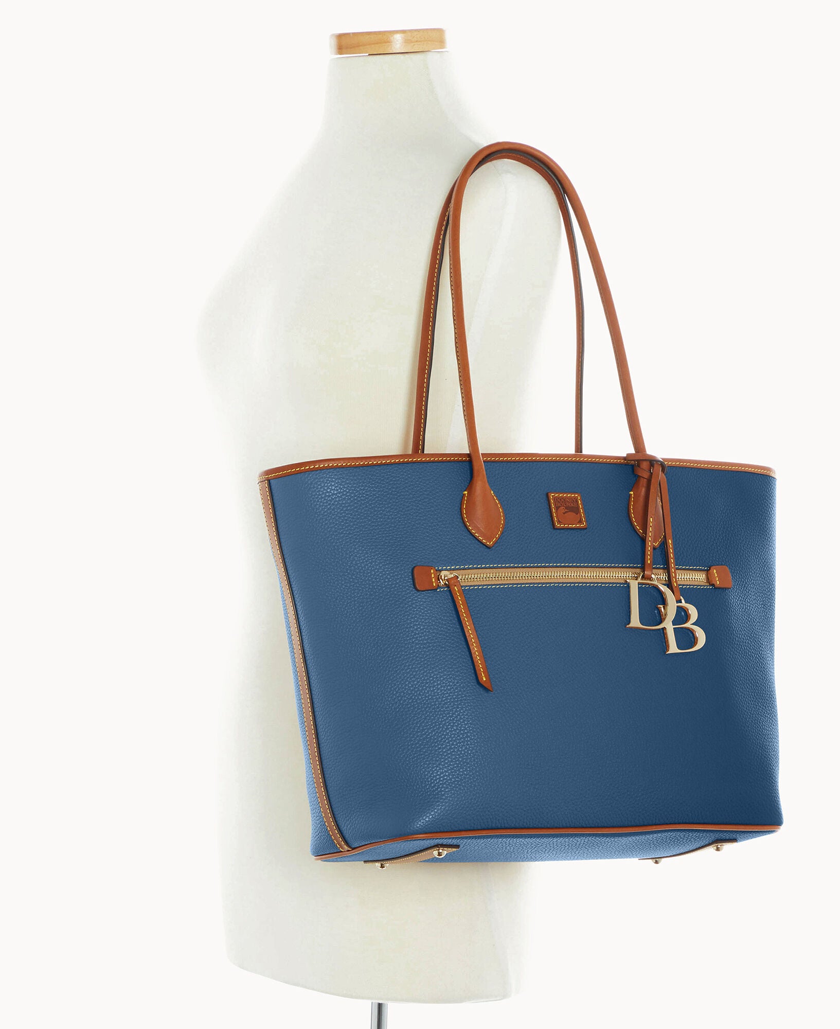Pebble Grain Large Tote - Image 12