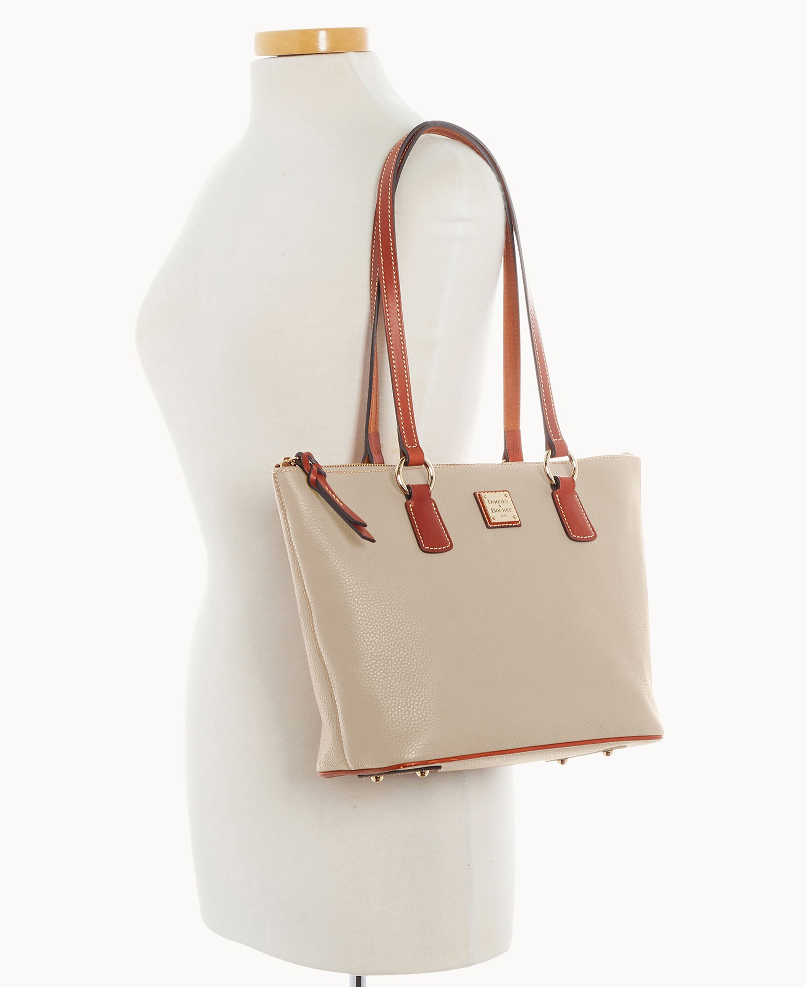 Pebble Grain Small Wren Zip Tote - Image 15