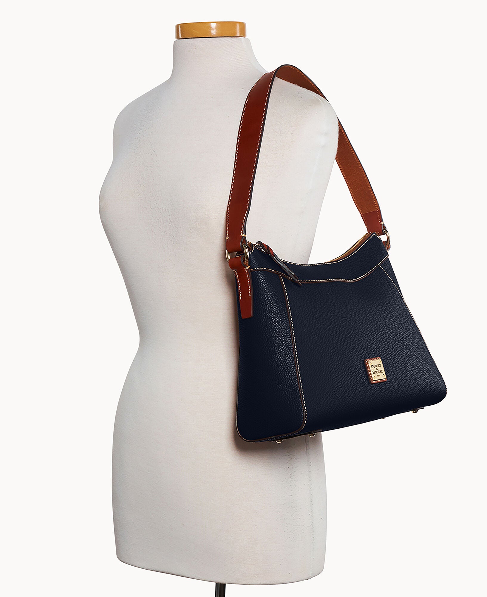Pebble Grain Large Cassia Hobo - Image 24