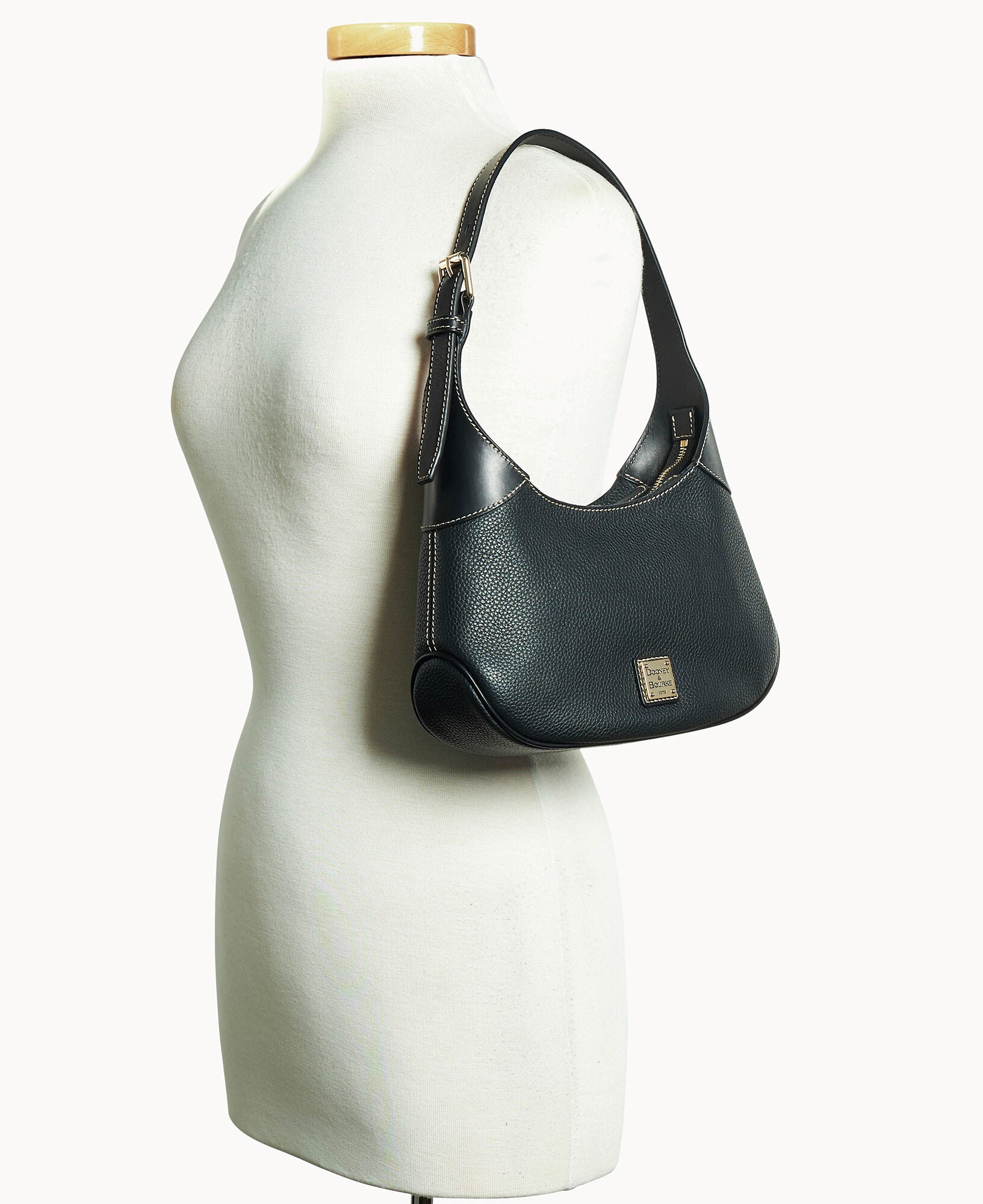 Pebble Grain Hobo - Image 4