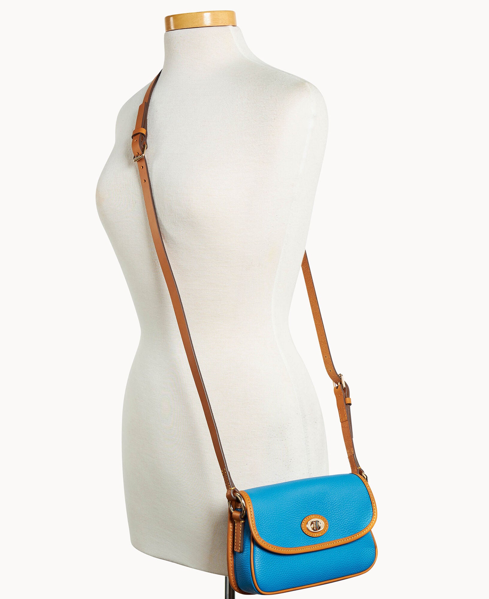 Pebble Grain Turnlock Crossbody 22 - Image 20