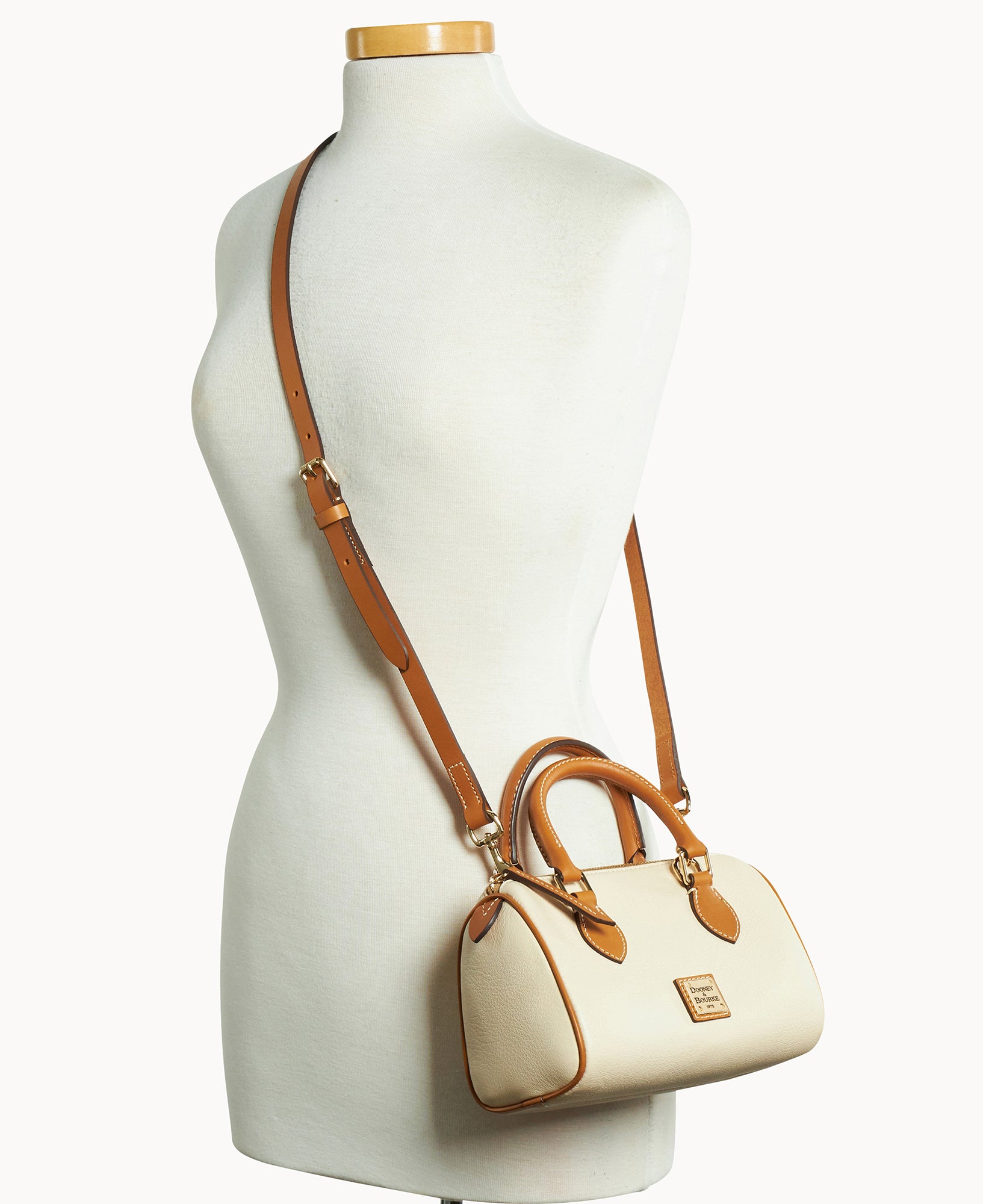 Sorrento Barrel Satchel 20 - Image 8