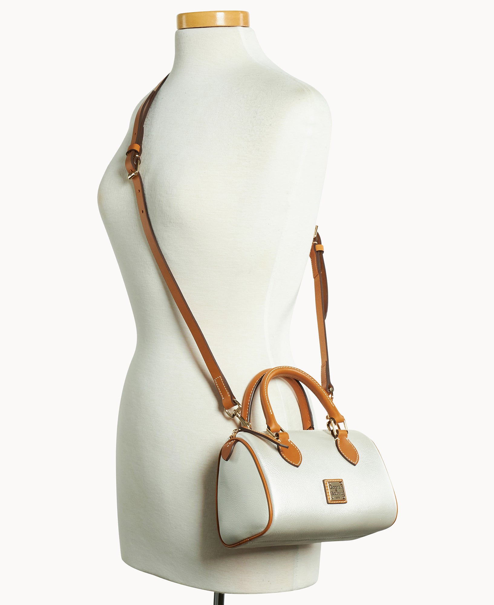 Sorrento Barrel Satchel 20 - Image 16