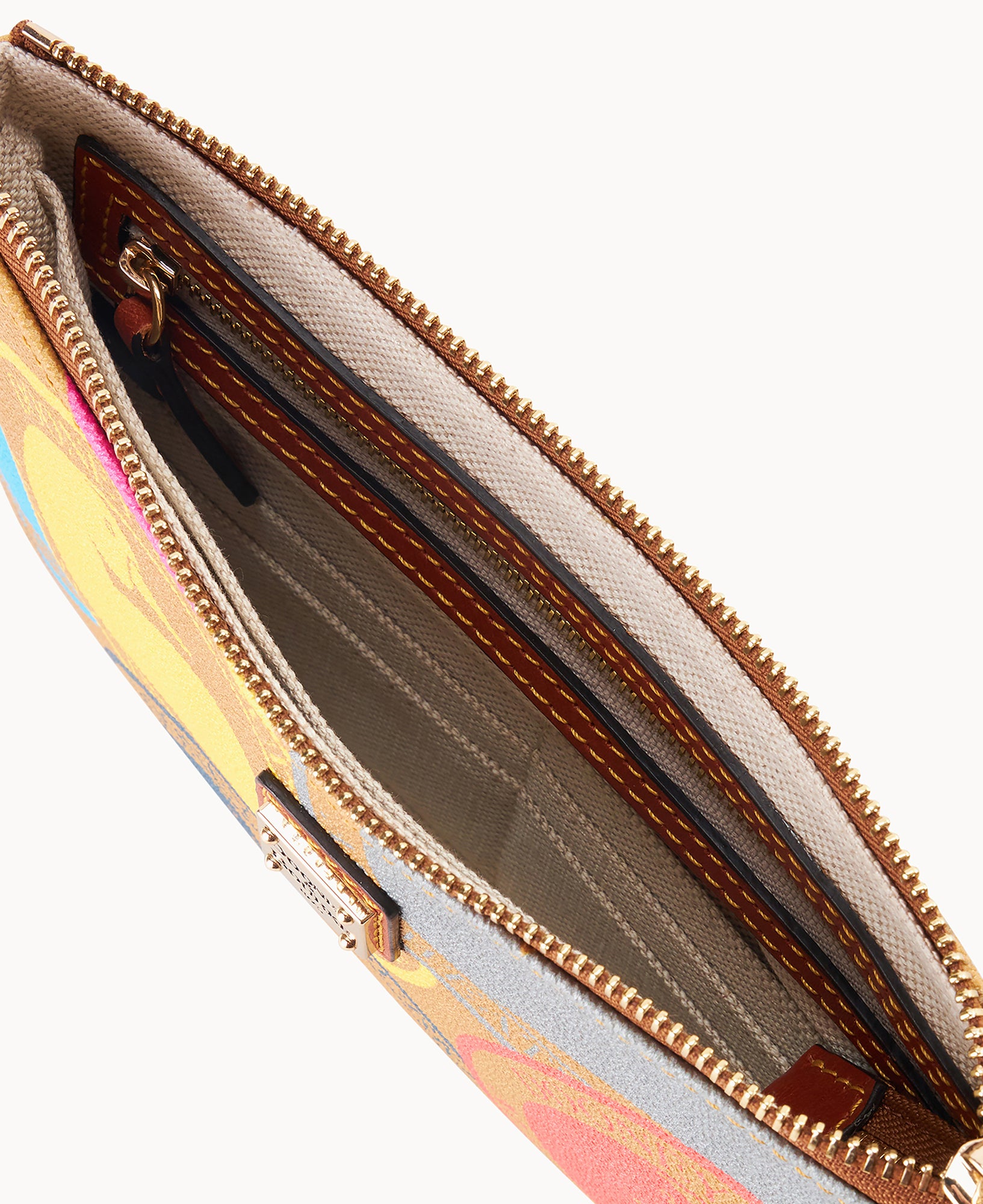Passport Large Wristlet - Image 3